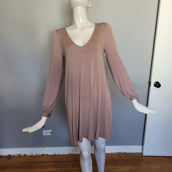 Lulu's Glory of Love Shift Dress in Mauve, VGUC, Size S - Picture 2 of 7